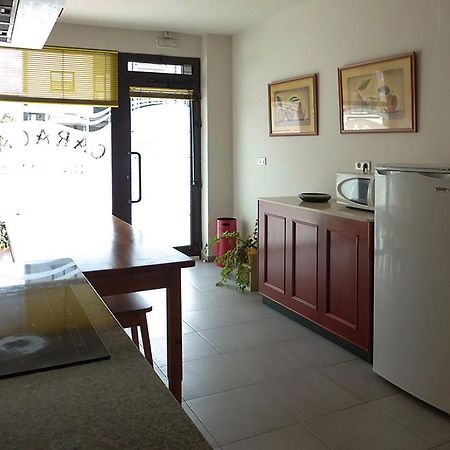 Hostal Caracas Lalin Exterior photo