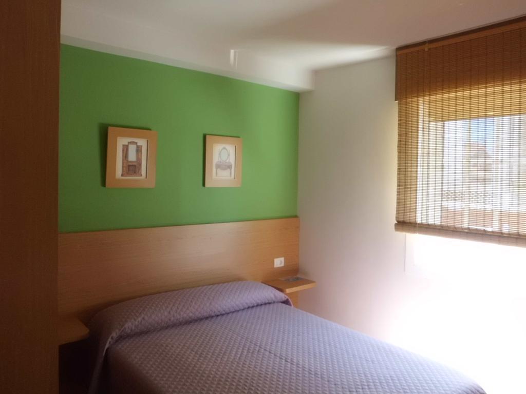Hostal Caracas Lalin Exterior photo